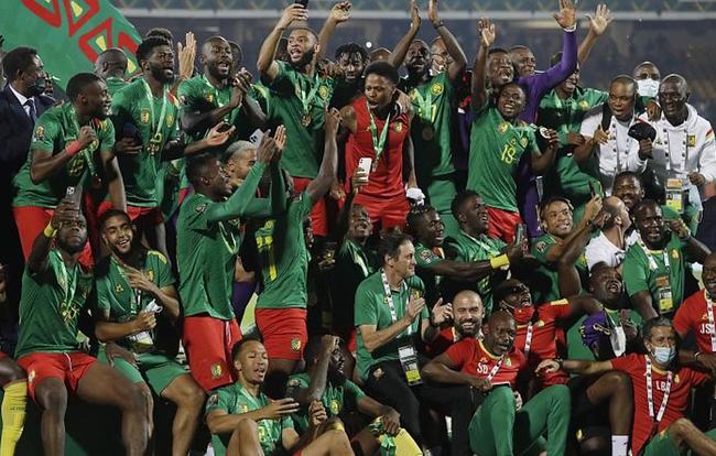 巴尔韦德：马竞是一支竞争力强的球队，且总能给皇萨制造麻烦（巴尔韦德：马竞竞争力十足，一直是皇萨的难缠对手）