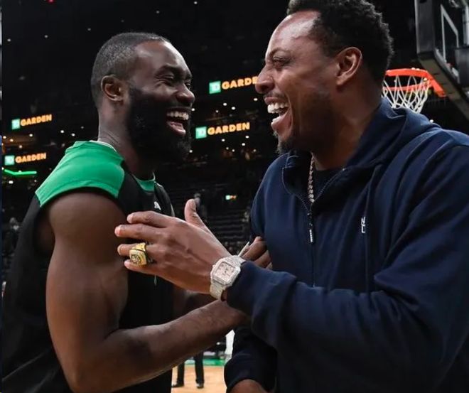 斯基拉：米兰派球探考察萨索洛中卫穆哈雷莫维奇和伊泽斯（斯基拉：米兰派球探考察萨索洛两位中卫穆哈雷莫维奇、伊泽斯）