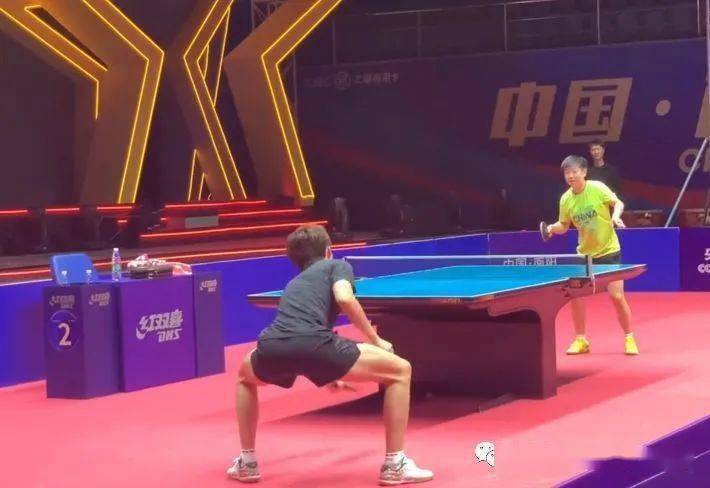 尤其是在当 尤其是在当